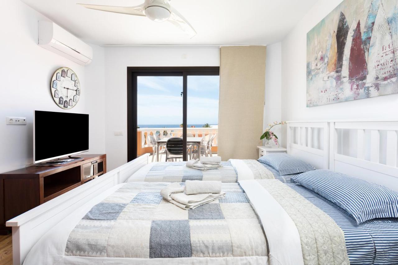 Exclusive Penthouse Playa Las Vistas 4 Close To The Sea And Beach, Aircondition For A Fee, Wifi, Terrace, Heated Pool Playa de las Americas  Exterior photo