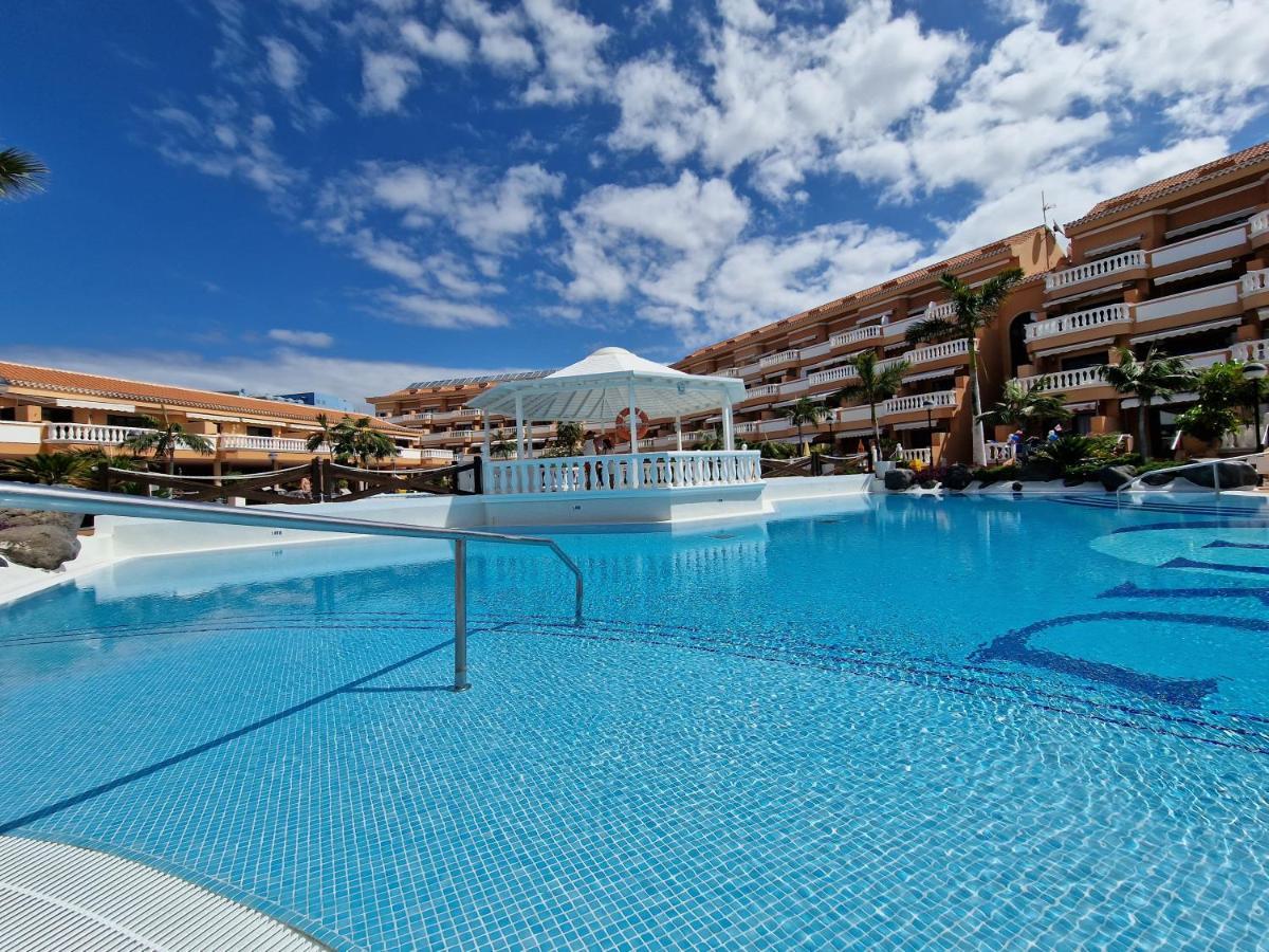 Exclusive Penthouse Playa Las Vistas 4 Close To The Sea And Beach, Aircondition For A Fee, Wifi, Terrace, Heated Pool Playa de las Americas  Exterior photo