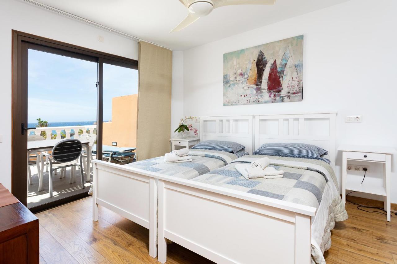 Exclusive Penthouse Playa Las Vistas 4 Close To The Sea And Beach, Aircondition For A Fee, Wifi, Terrace, Heated Pool Playa de las Americas  Exterior photo