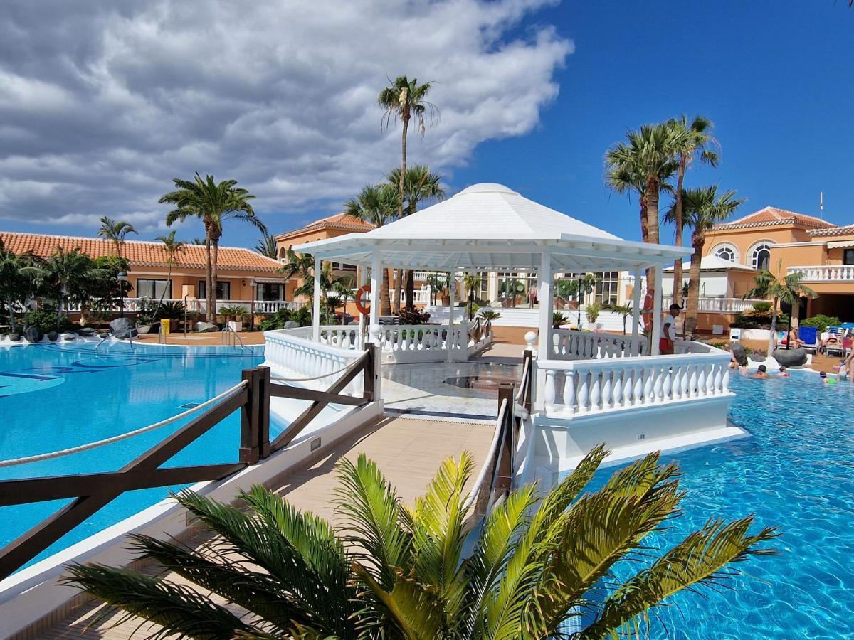 Exclusive Penthouse Playa Las Vistas 4 Close To The Sea And Beach, Aircondition For A Fee, Wifi, Terrace, Heated Pool Playa de las Americas  Exterior photo